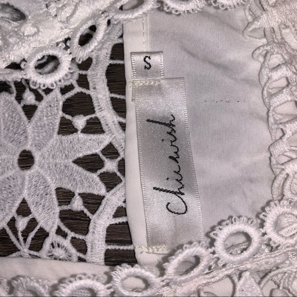 Chic Wish lace dress - Picture 4 of 5